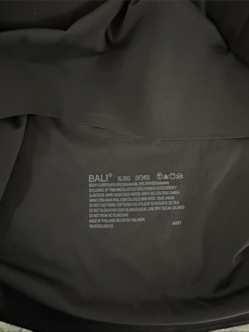 Bali Black Seamless Scoop Wireless Comfort Bra Top - Picture 4 of 6